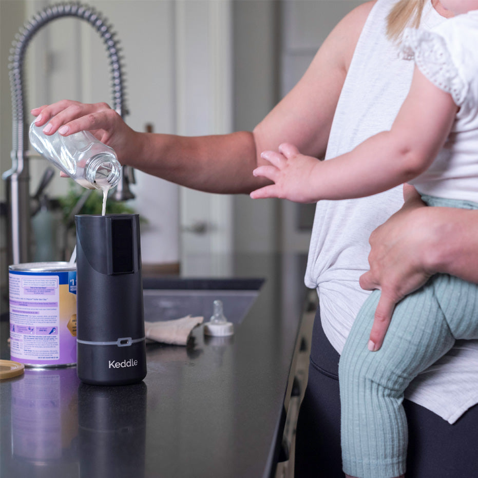 Warm any type of baby formula directly in the battery operated portable bottle warmer